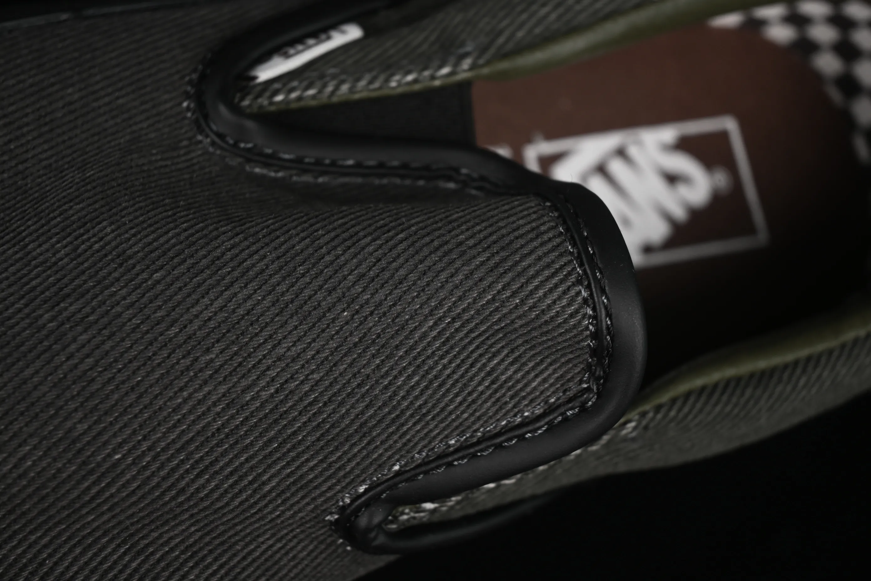 All categories Vans Vans series Vans Low Vans low-top Vainl Archive x Vans Classic Slip-On joint model Vans low-top casual sneakers VN000BVZRUX